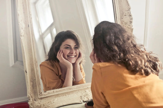 How to Praise Yourself Without Feeling Awkward: The Psychology of Self-Praise
