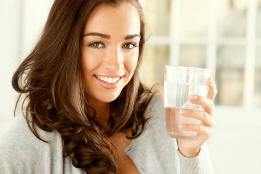 7 Health Benefits Of Morning Water Therapy